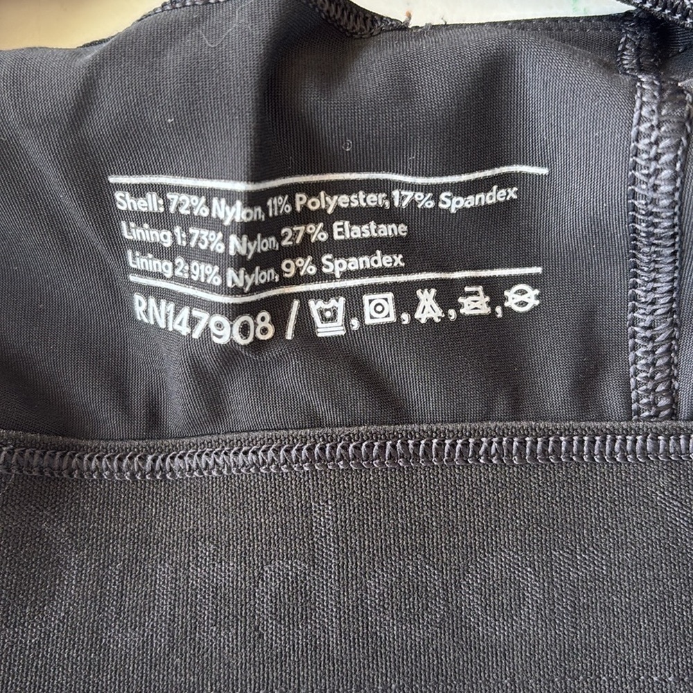 Outdoor Voices Sports Bra  SMALL - Picture 3 of 3